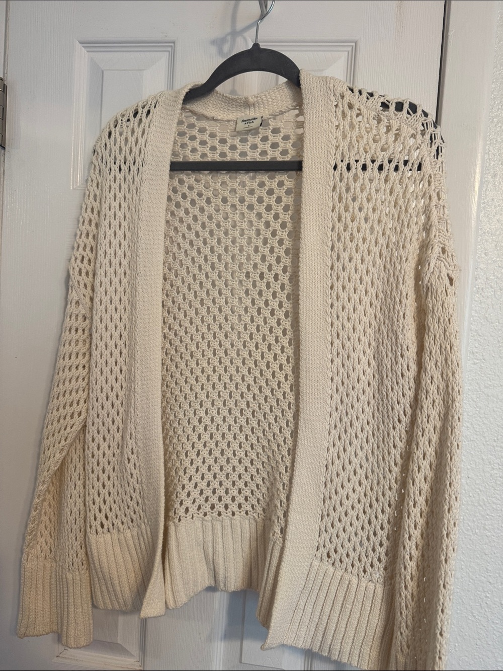 Abercrombie & Fitch Open-Knit Cream Cardigan